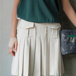 BENECIA 12 Retro Middle Culotte Skort -
Beige- Sokim